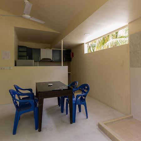 Отель Surf Trip Maldives Тулусду Экстерьер фото